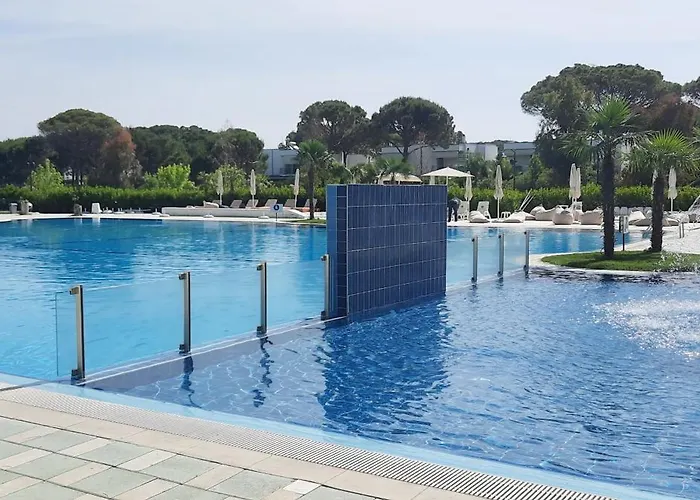Large - Perla Resort, Gjiri I Lalezit Durrës